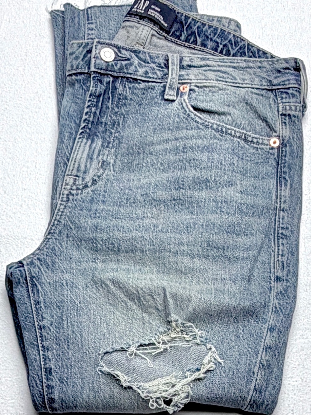 Gap Slim Boyfriend Jeans Medium Wash Distressed Women’s Size 10